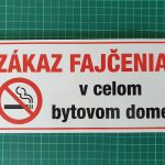 Plastová tabuľka