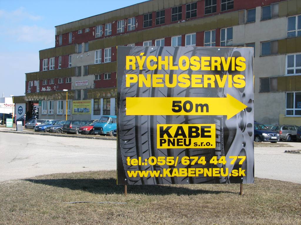 Reklamné nápisy z reflexnej fólie Reklamné nápisy z reflexnej fólie na tabuli